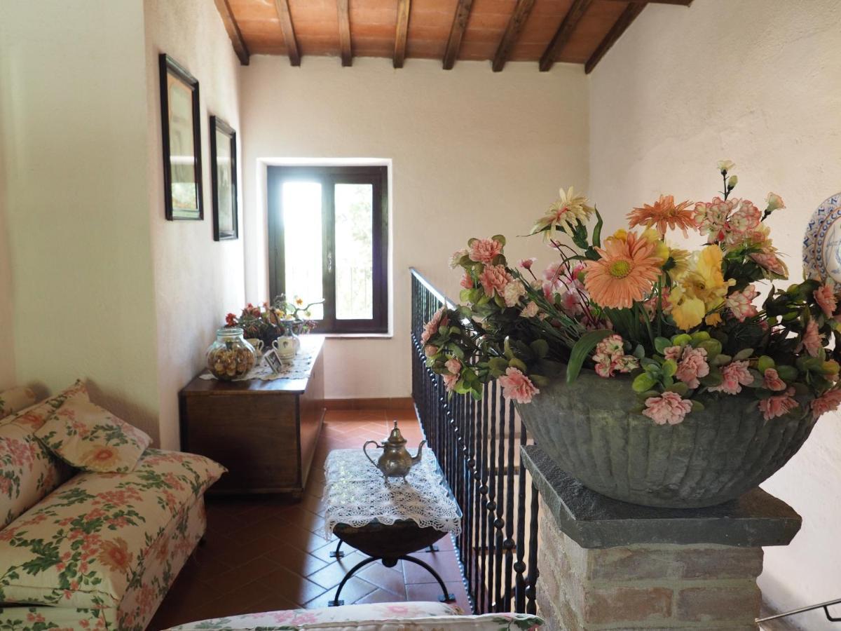 Sassi Bianchi Guest House Sensano Luaran gambar