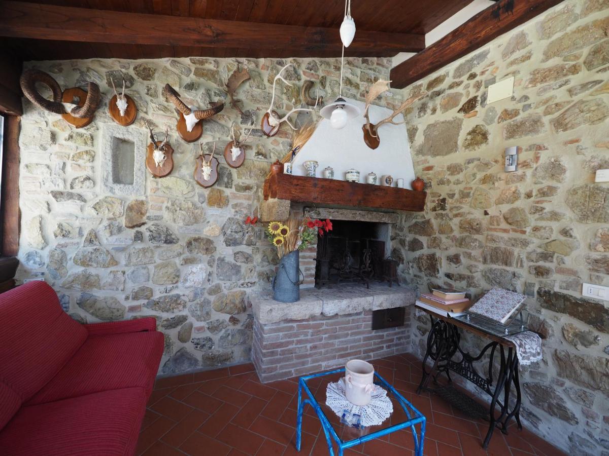 Sassi Bianchi Guest House Sensano Luaran gambar