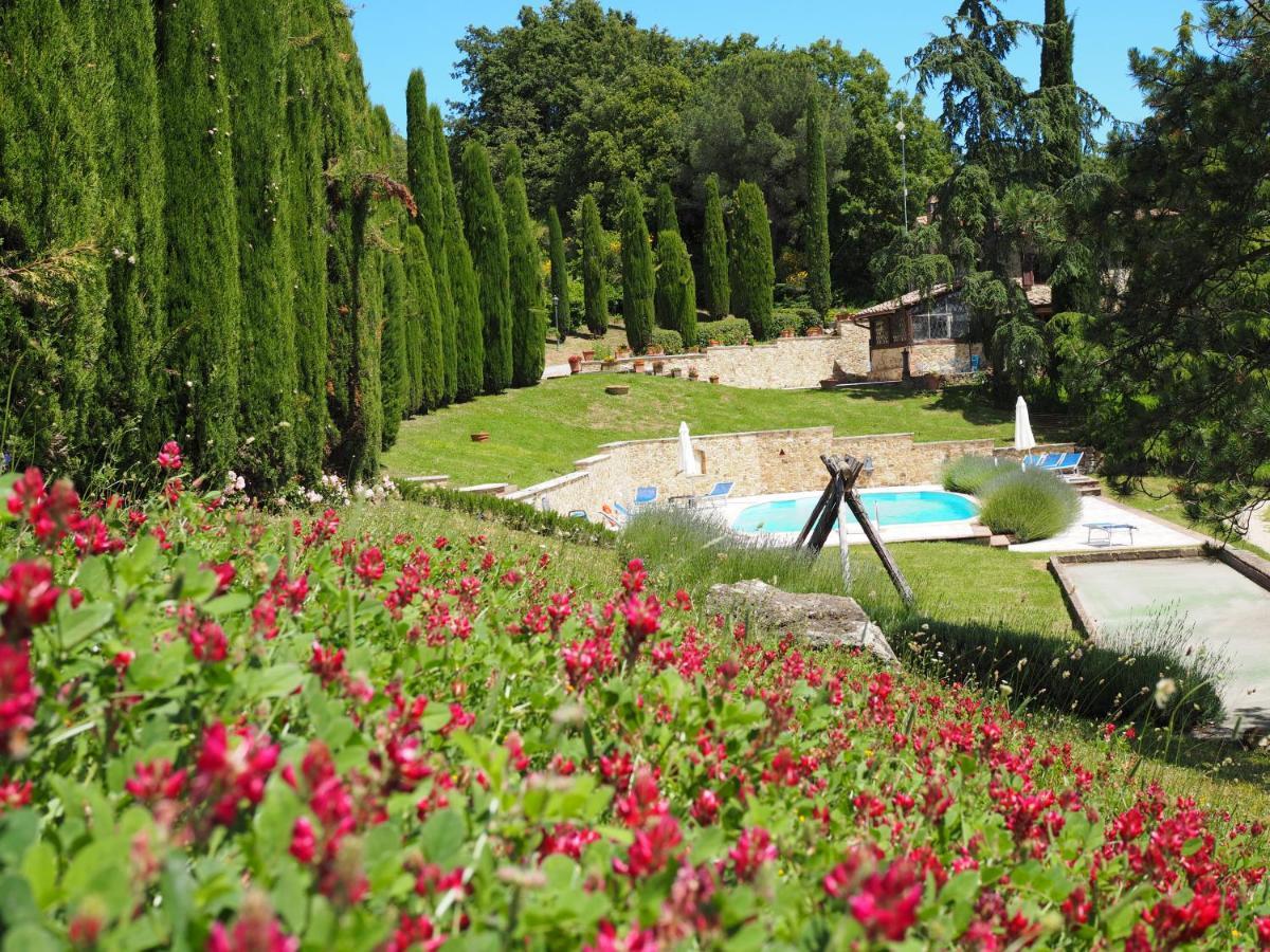 Sassi Bianchi Guest House Sensano Luaran gambar
