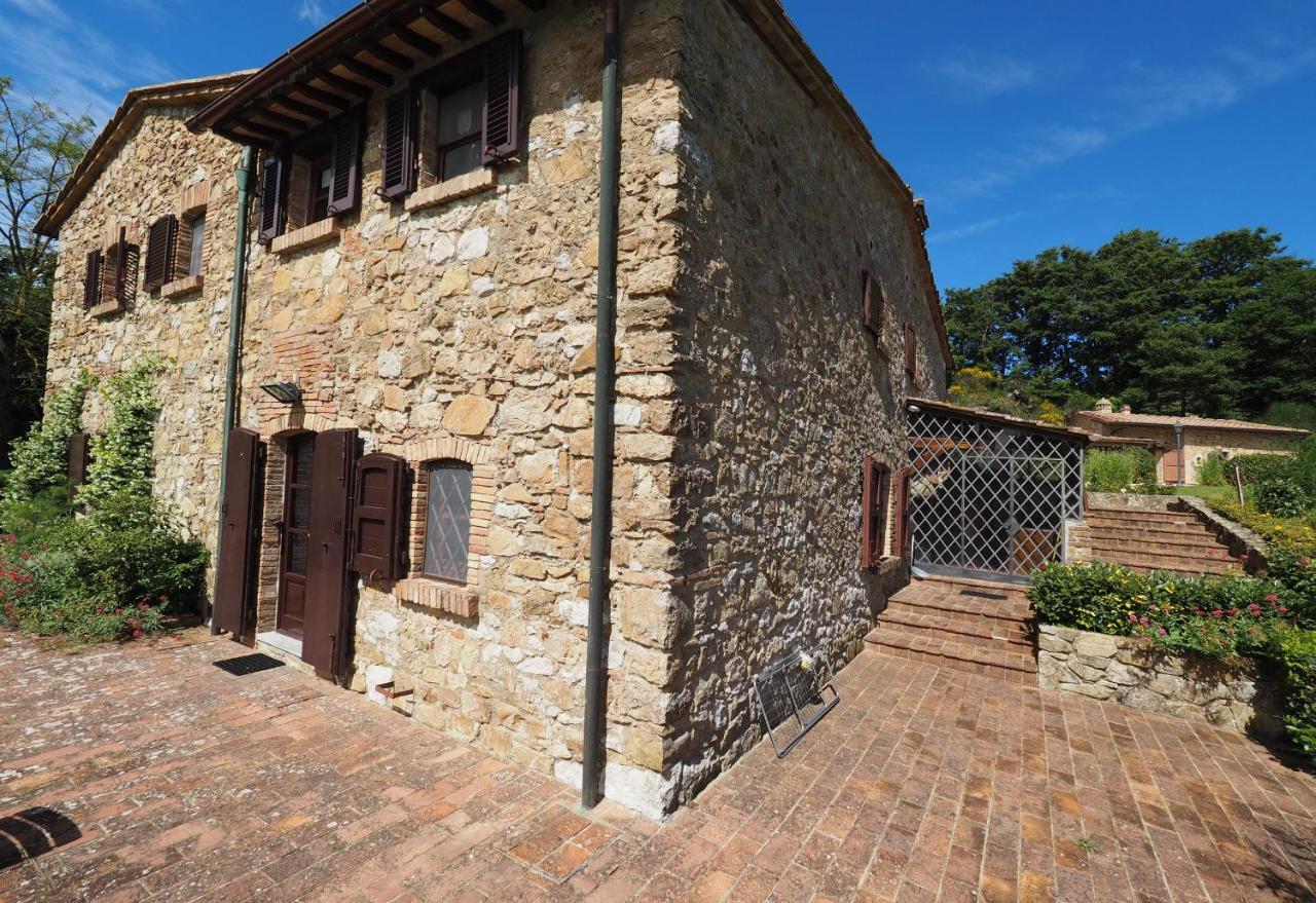 Sassi Bianchi Guest House Sensano Luaran gambar