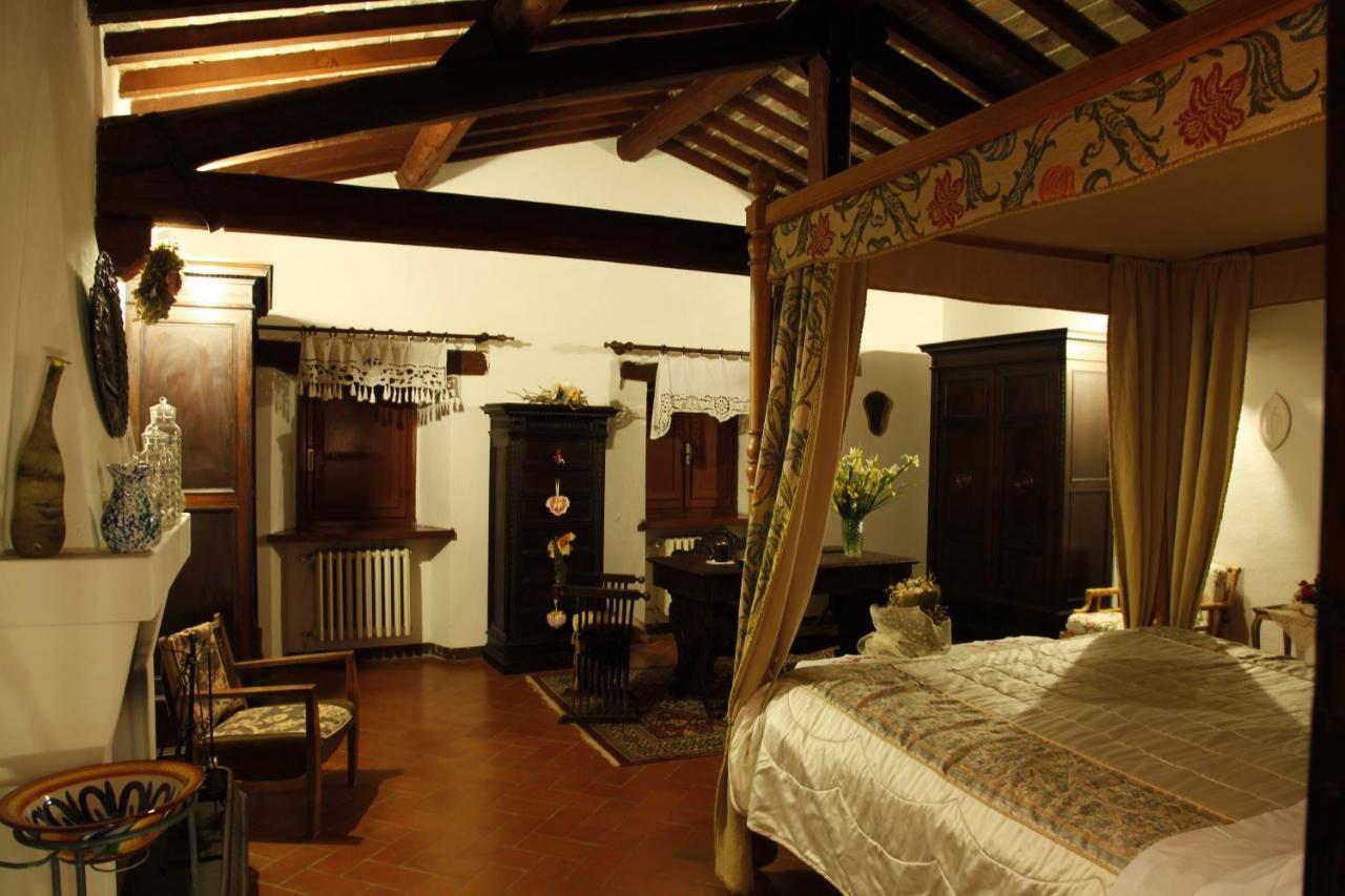 Sassi Bianchi Guest House Sensano Luaran gambar